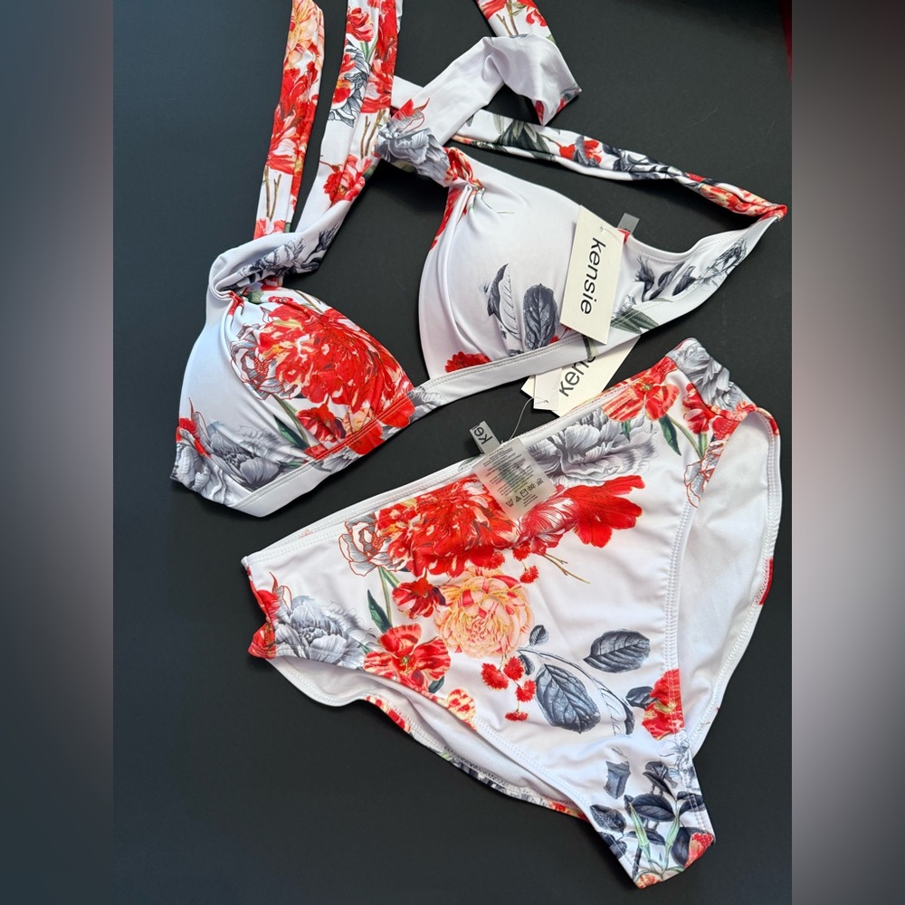 Swimwear new with tags in size xl